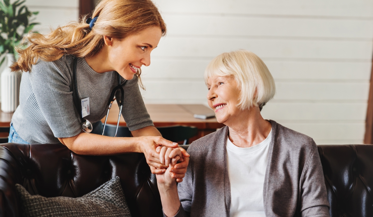 Personalized Elderly Care that Honors Dignity and Comfort