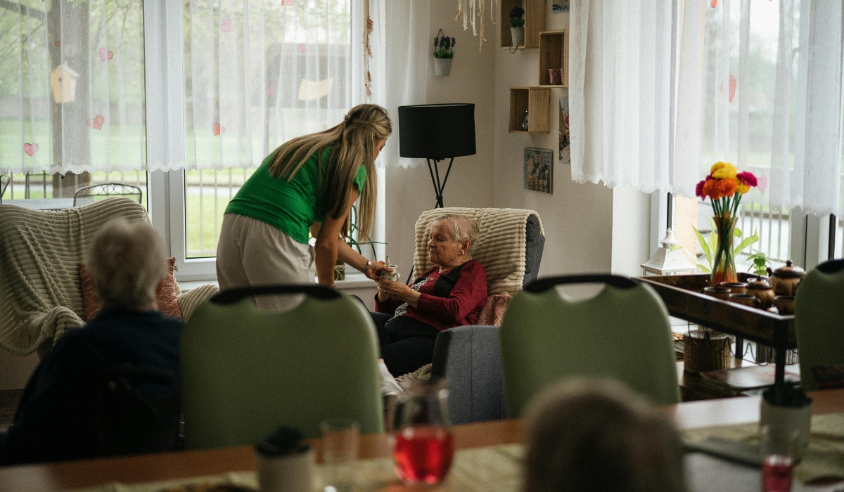 خدمات دار لمسة حياة لرعاية كبار السن خدمات دار لمسة حياة لرعاية كبار السن – رعاية شاملة وجودة حياة أفضل