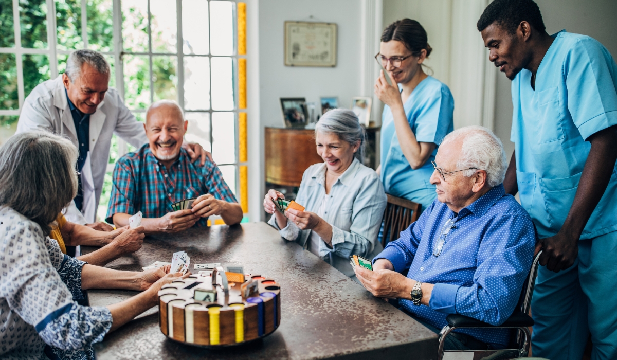 ما هي الدار الصحية للمسنين؟ ما هي الدار الصحية للمسنين – رعاية شاملة لكبار السن
